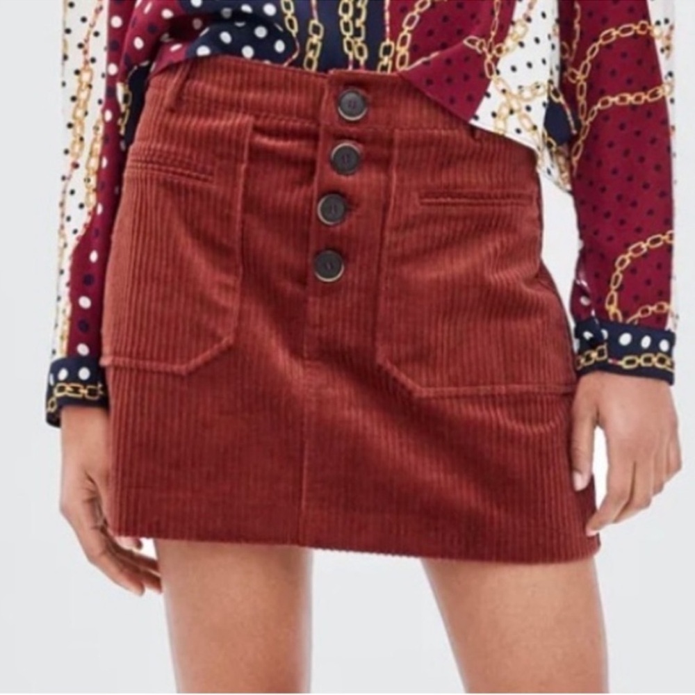 Zara womans Corduroy Mini Skirt